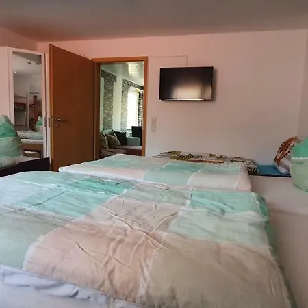 In Loerzweiler * Lorzweiler